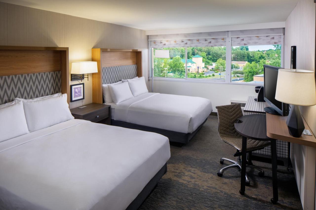 Holiday Inn Express & Suites Charlottesville By Ihg Zewnętrze zdjęcie