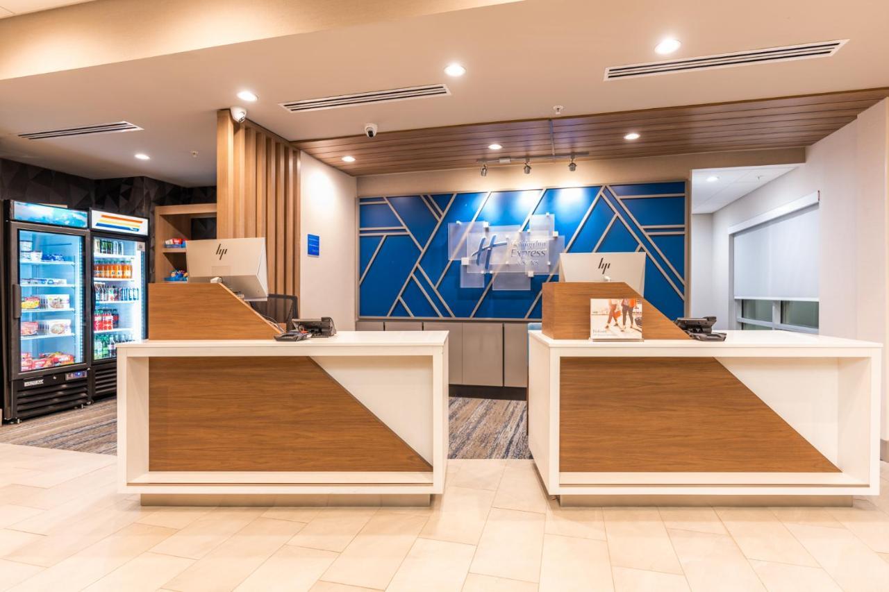 Holiday Inn Express & Suites Charlottesville By Ihg Zewnętrze zdjęcie