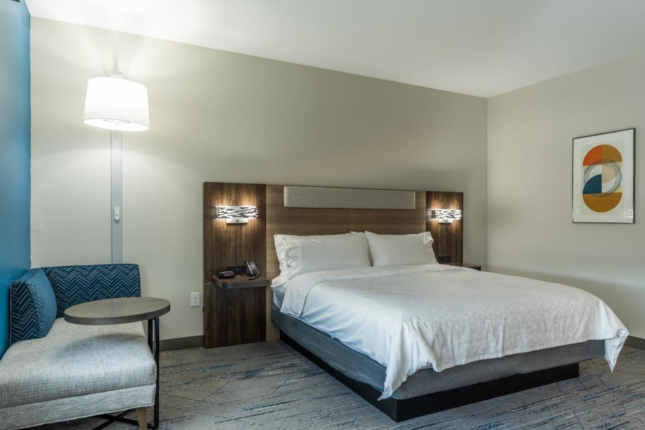 Holiday Inn Express & Suites Charlottesville By Ihg Zewnętrze zdjęcie