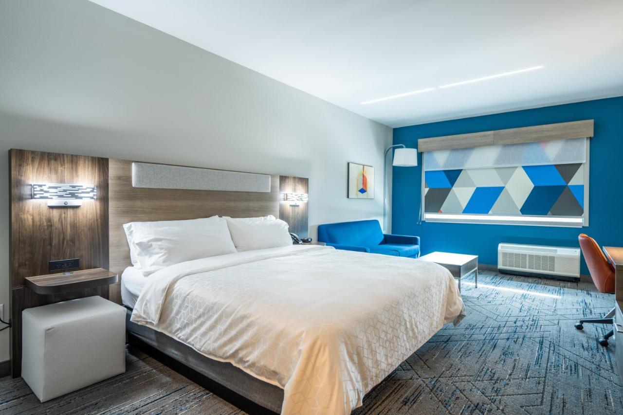 Holiday Inn Express & Suites Charlottesville By Ihg Zewnętrze zdjęcie